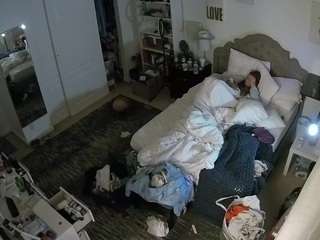 voyeurcam-hornyhostel-02 camsoda stream image