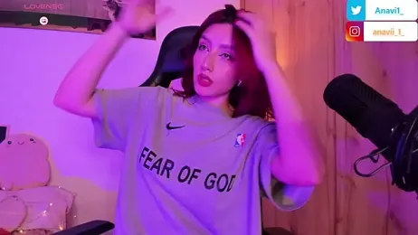 Anavi_ stripchat stream image