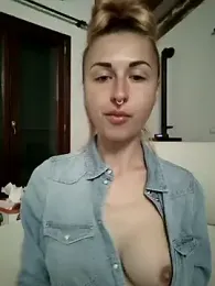 kylie_blck stripchat stream image