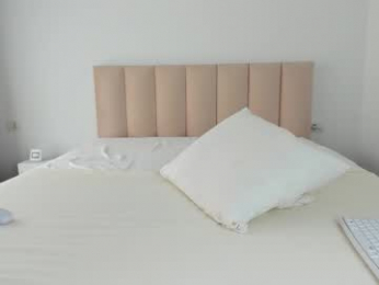 saradiamond01 chaturbate stream image