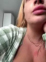 OdriOlsens stripchat stream image