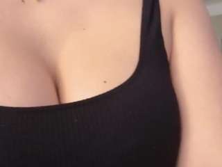 keisyadams camsoda stream image