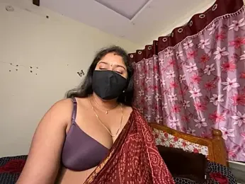 LouleyRanii stripchat stream image