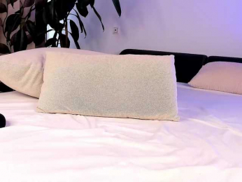 Laranya bongacams stream image