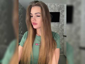 SweetyMia bongacams stream image