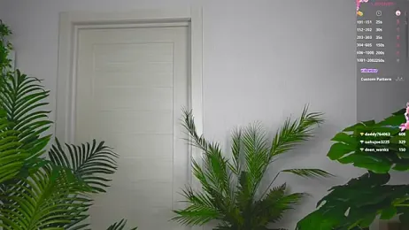 Sweet_Piece stripchat stream image