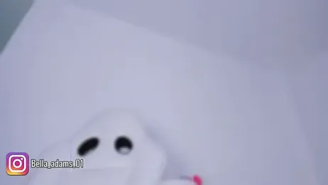 bella_adams_ stripchat stream image