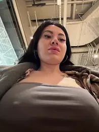 Wet__Bunny stripchat stream image