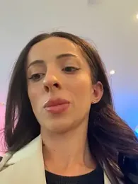 Yesmoree stripchat stream image