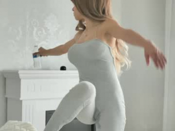 littlegreekflower chaturbate stream image