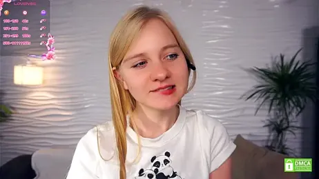 OdelinaFicken stripchat stream image