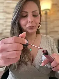 _Abril-Office1 stripchat stream image