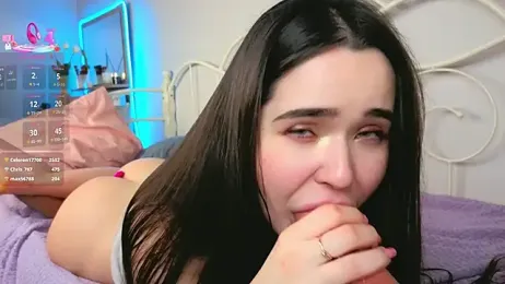 KateBleare stripchat stream image