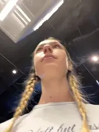 Lia__Love stripchat stream image