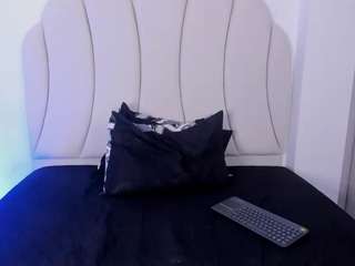 kaity-layne camsoda stream image