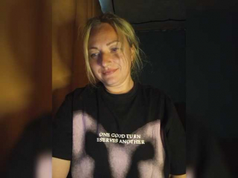 Tanysha-1 bongacams stream image