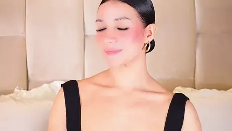 KiraKayleigh1 stripchat stream image