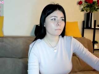 amely-lil camsoda stream image