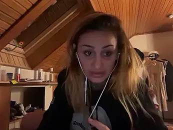 ClaireDeLunee stripchat stream image