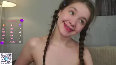 AmiLewis stripchat stream image