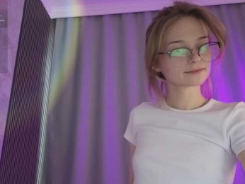 vialeta-baby bongacams stream image