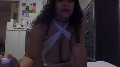 cinnaminnie stripchat stream image