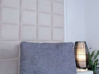 zhuyhong camsoda stream image