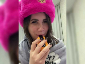 Girls-Leia bongacams stream image