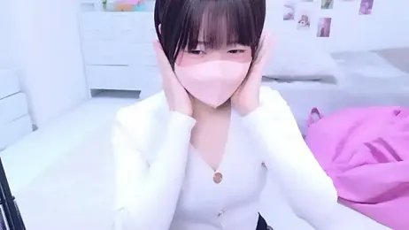 Im_Yu-na stripchat stream image, 19.09.2025 21:10