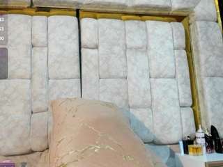 emily-86 camsoda stream image