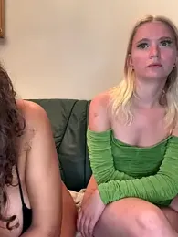 OliviaOcean69 stripchat stream image