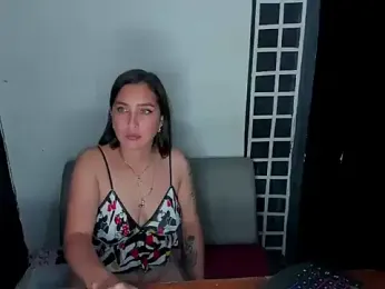Zara_cum69 stripchat stream image