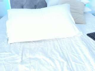 nicolepowell camsoda stream image