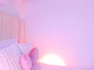 pamela-white camsoda stream image