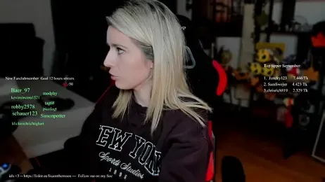 Lisaonthemoon stripchat stream image, 23.09.2025 16:50