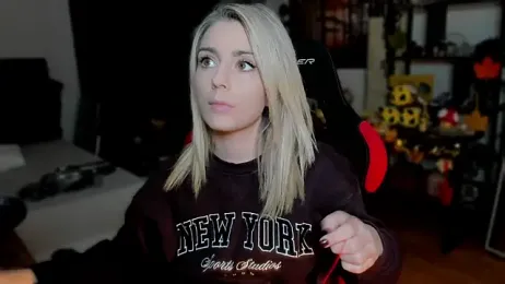 Lisaonthemoon stripchat stream image, 23.09.2025 16:50