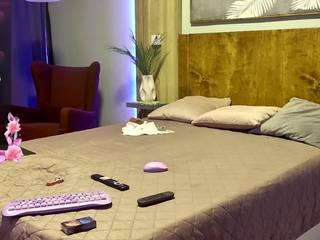 juliamasson camsoda stream image