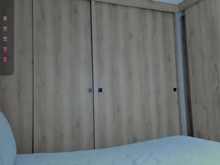 lauracriistina camsoda stream image