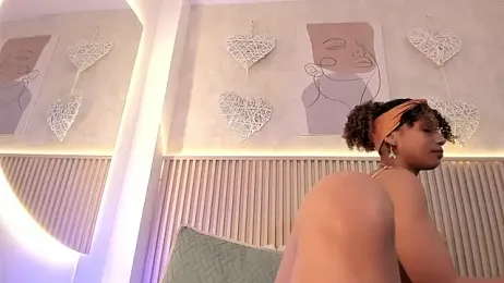 daiana_curly stripchat stream image