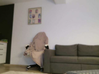 EmilyxJames bongacams stream image