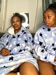 Pearl_00 stripchat stream image