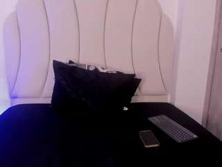 kaity-layne camsoda stream image