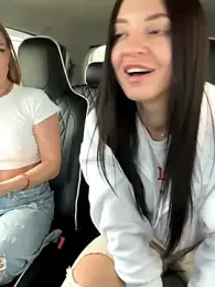 JulliaVegas stripchat stream image