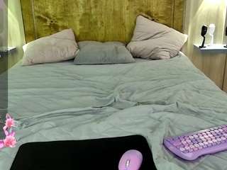 juliamasson camsoda stream image