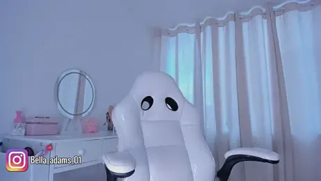 bella_adams_ stripchat stream image