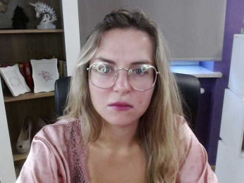 Soft-Zoey bongacams stream image