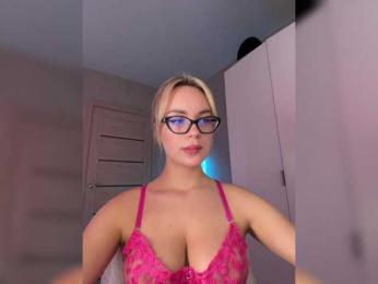Mila-m bongacams stream image