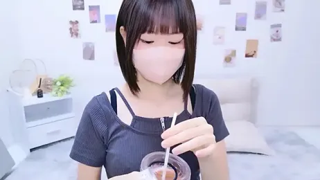 Im_Yu-na stripchat stream image, 01.10.2025 13:00