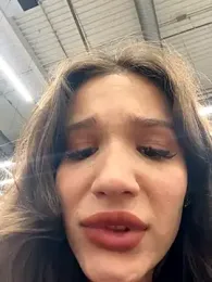 shy_priincess stripchat stream image