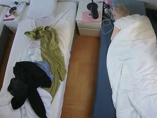 voyeurcam-julmodels-bed-5 camsoda stream image
